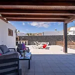 Vila Vv Siray Pool & Play - 3 Bed