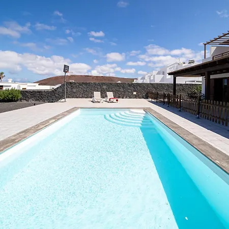 Vila Vv Siray Pool & Play - 3 Bed Yaiza (Lanzarote)