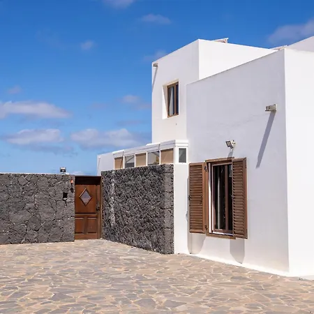 Vv Siray Pool & Play - 3 Bed Vila