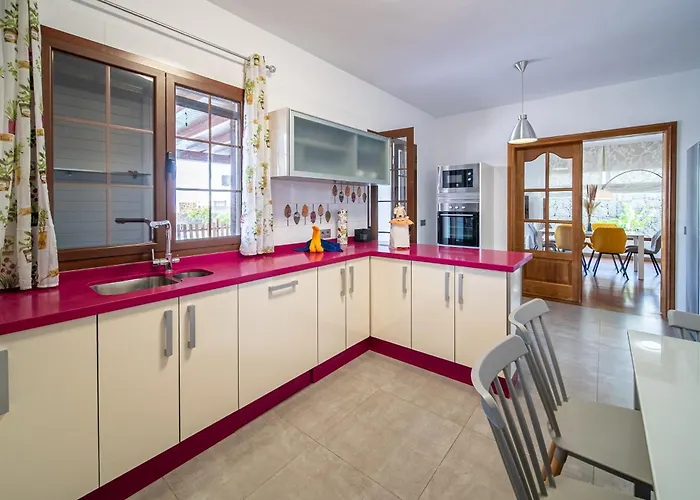 Vv By Hh * Yaiza (Lanzarote)