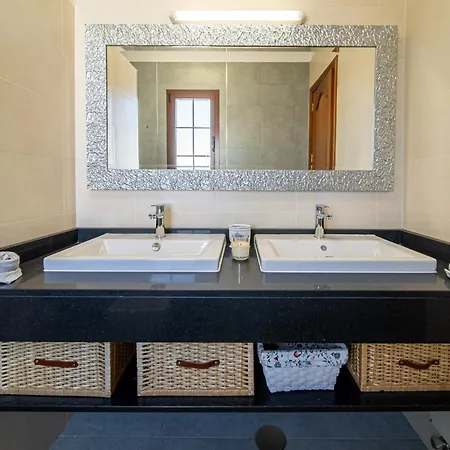 Vv By Hh Yaiza (Lanzarote)