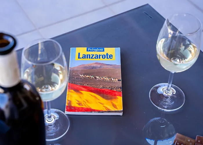 Vv By Hh * Yaiza (Lanzarote)